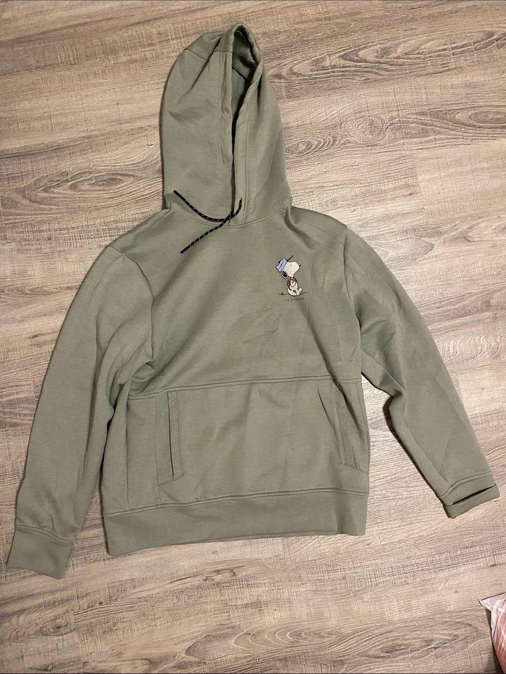 Olive Green Men's Hoodie Sweater with Cartoon Embroidery